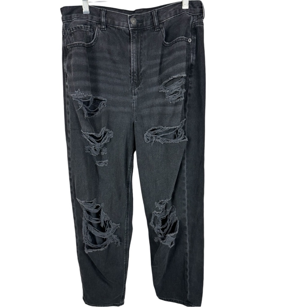 American Eagle Black Washed Relaxed Mom Jeans Size 10 short